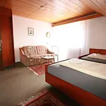 Hotel Garni Sebastian 3*