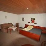 Hotel Garni Sebastian 3*
