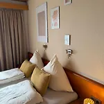 Garni Sebastian Hotel 3*