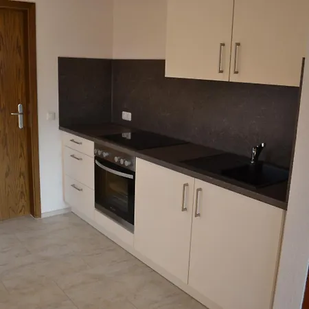 Hotel Garni Sebastian 3*