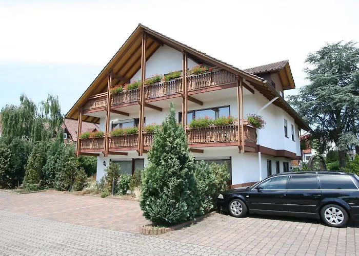 מלון Garni Sebastian 3*