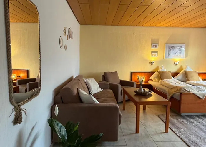 Garni Sebastian מלון Kirrweiler (Sudliche Weinstrasse)