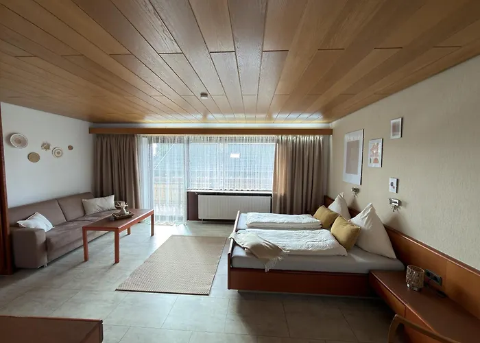 מלון Garni Sebastian 3*