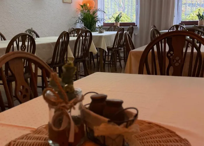 Garni Sebastian מלון Kirrweiler (Sudliche Weinstrasse)